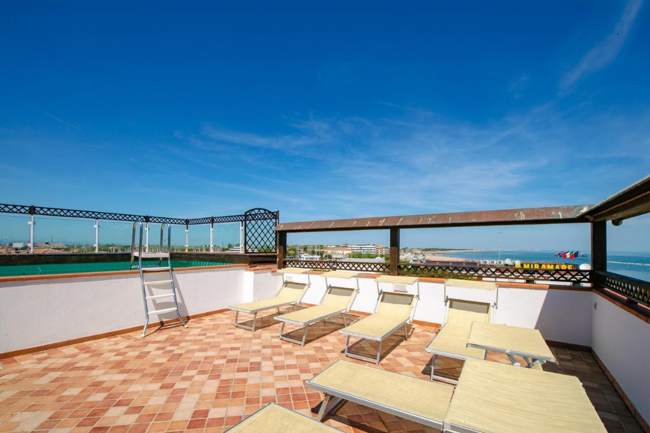 New Bristol Sport Hotel Cesenatico Exterior foto