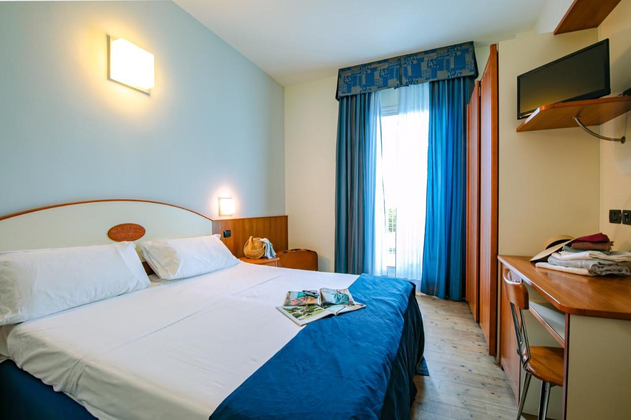 New Bristol Sport Hotel Cesenatico Exterior foto
