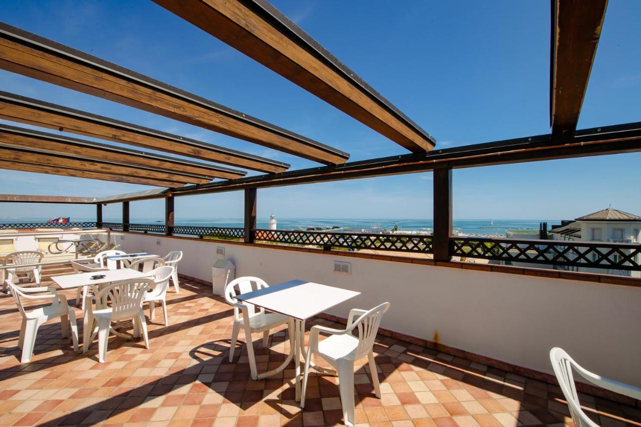 New Bristol Sport Hotel Cesenatico Exterior foto